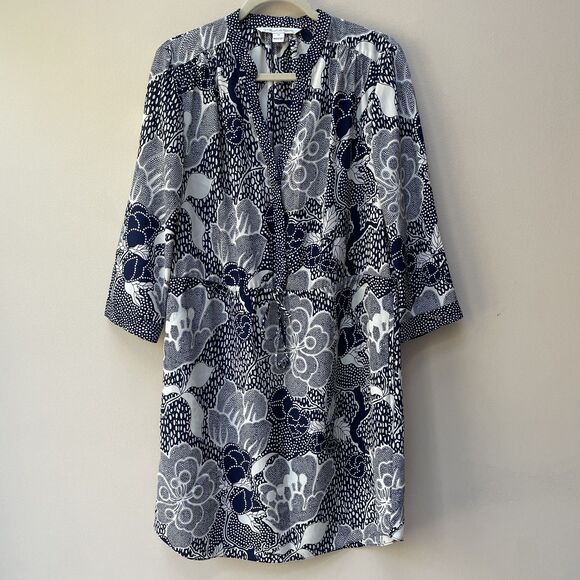 Diane Von Furstenberg Freya Navy Floral 100% Silk VNeck Dress 3/4 Sleeve Size 14 - Picture 1 of 8